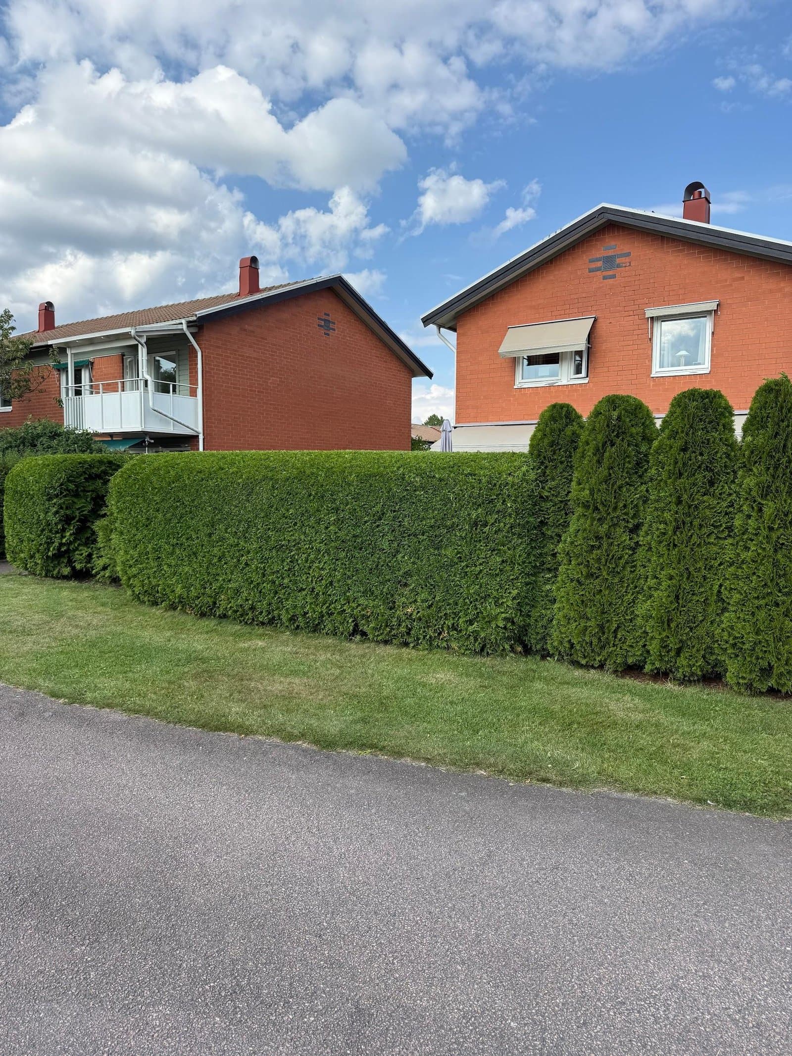 Villor med häckar i Göteborgsområdet